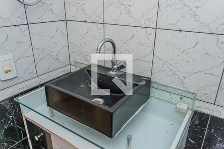 Apartamento à venda com 65m², 3 quartos e 1 vaga Apartamento à venda com 65m², 3 quartos e 1 vagaBanheiro