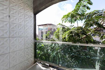 Casa para alugar com 285m², 3 quartos e 6 vagas Casa para alugar com 285m², 3 quartos e 6 vagasVaranda da Suíte 1