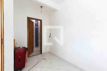 Casa para alugar com 285m², 3 quartos e 6 vagas Casa para alugar com 285m², 3 quartos e 6 vagas Suíte 2