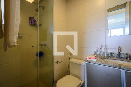 Banheiro da Suíte de apartamento à venda com 3 quartos, 80m² em Santa Tereza, Porto Alegre