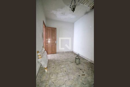 Quarto 1 de casa à venda com 2 quartos, 193m² em Parque João Ramalho, Santo André