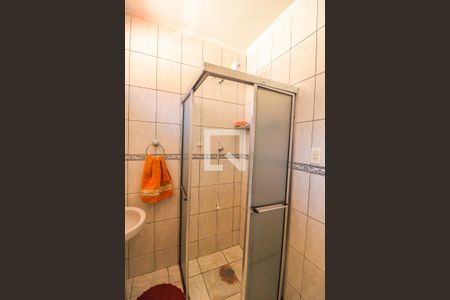 Casa à venda com 250m², 3 quartos e 2 vagas Casa à venda com 250m², 3 quartos e 2 vagasBanheiro