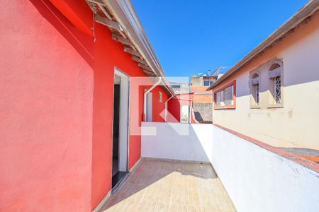 Casa à venda com 250m², 3 quartos e 2 vagas Casa à venda com 250m², 3 quartos e 2 vagasQuintal