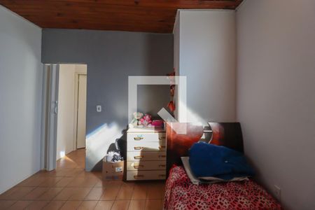 Casa à venda com 250m², 3 quartos e 2 vagas Casa à venda com 250m², 3 quartos e 2 vagasQuarto