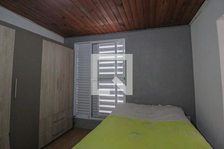 Casa à venda com 250m², 3 quartos e 2 vagas Casa à venda com 250m², 3 quartos e 2 vagasQuarto