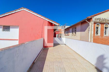 Casa à venda com 250m², 3 quartos e 2 vagas Casa à venda com 250m², 3 quartos e 2 vagasQuintal
