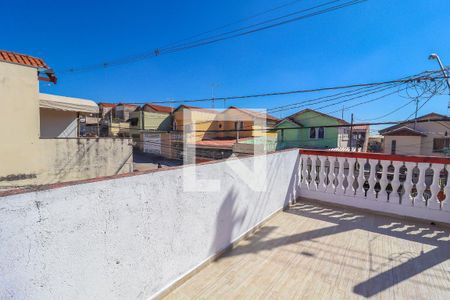 Casa à venda com 250m², 3 quartos e 2 vagas Casa à venda com 250m², 3 quartos e 2 vagasQuintal