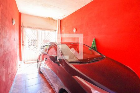 Casa à venda com 250m², 3 quartos e 2 vagas Casa à venda com 250m², 3 quartos e 2 vagasGaragem