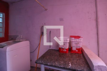 Casa à venda com 250m², 3 quartos e 2 vagas Casa à venda com 250m², 3 quartos e 2 vagasÁrea de Serviço