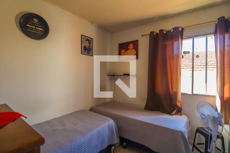 Casa à venda com 250m², 3 quartos e 2 vagas Casa à venda com 250m², 3 quartos e 2 vagasQuarto