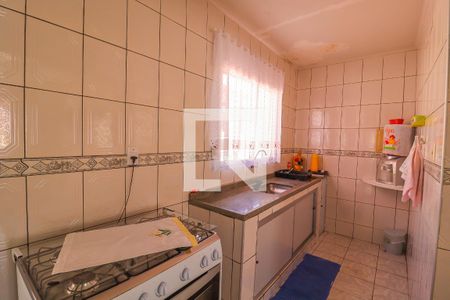 Casa à venda com 250m², 3 quartos e 2 vagas Casa à venda com 250m², 3 quartos e 2 vagasCozinha