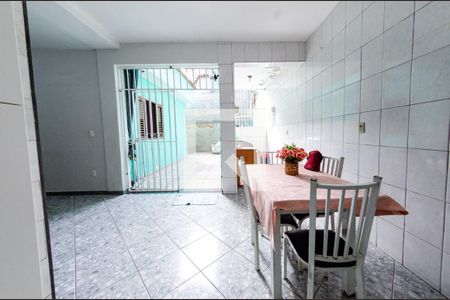 Casa para alugar com 360m², 3 quartos e 2 vagas