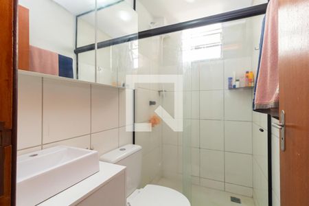 Banheiro 2 de apartamento à venda com 3 quartos, 59m² em Ouro Preto, Belo Horizonte