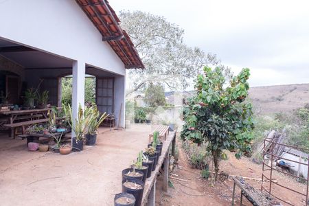 Casa de condomínio para alugar com 150m², 1 quarto e 7 vagas Casa de condomínio para alugar com 150m², 1 quarto e 7 vagasQuintal