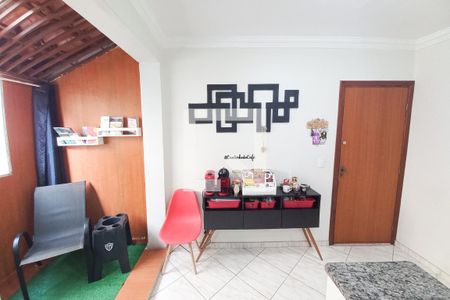 Sala de apartamento à venda com 2 quartos, 67m² em Santa Monica, Belo Horizonte