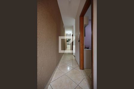 Corredor de casa à venda com 3 quartos, 120m² em Jardim Santa Mena, Guarulhos