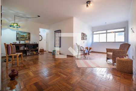 Sala de apartamento à venda com 3 quartos, 127m² em Vila Madalena, São Paulo