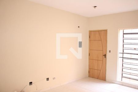 Sala de apartamento à venda com 2 quartos, 50m² em Parque Renato Maia, Guarulhos