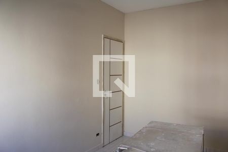 Quarto 1 de apartamento à venda com 2 quartos, 50m² em Parque Renato Maia, Guarulhos