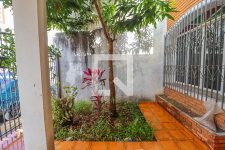 Casa à venda com 162m², 3 quartos e 1 vaga Casa à venda com 162m², 3 quartos e 1 vagaGaragem