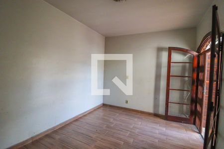 Casa à venda com 162m², 3 quartos e 1 vaga Casa à venda com 162m², 3 quartos e 1 vagaQuarta 3