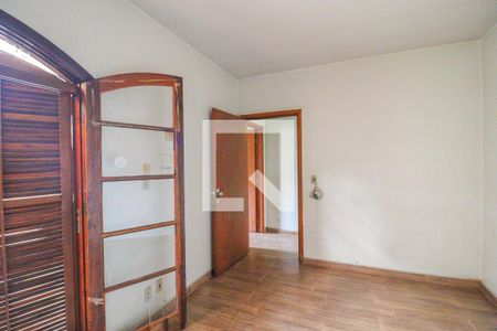 Casa à venda com 162m², 3 quartos e 1 vaga Casa à venda com 162m², 3 quartos e 1 vagaQuarta 3