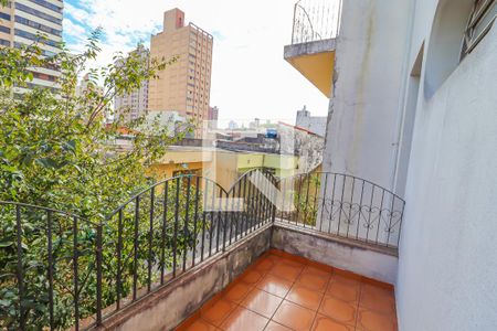 Casa à venda com 162m², 3 quartos e 1 vaga Casa à venda com 162m², 3 quartos e 1 vagaSacada
