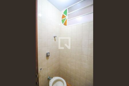 Casa à venda com 162m², 3 quartos e 1 vaga Casa à venda com 162m², 3 quartos e 1 vagaLavabo