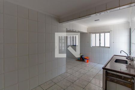 Cozinha de casa para alugar com 3 quartos, 170m² em Jardim Guairaca, São Paulo