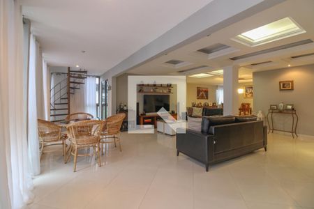 Sala de apartamento à venda com 5 quartos, 260m² em Recreio dos Bandeirantes, Rio de Janeiro