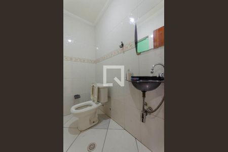 Lavabo de casa à venda com 3 quartos, 110m² em Cidade Patriarca, São Paulo