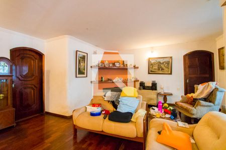 Sala de estar de casa para alugar com 4 quartos, 225m² em Jardim Bela Vista, Santo André