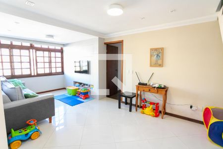 Sala de apartamento à venda com 3 quartos, 186m² em Sarandi, Porto Alegre