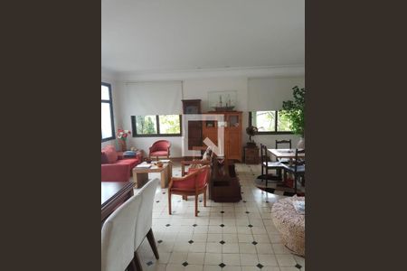 Casa à venda com 3 quartos, 684m² em Vila Progredior, São Paulo