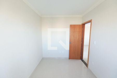 Quarto 2 de apartamento para alugar com 2 quartos, 42m² em Santa Monica, Belo Horizonte