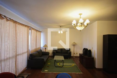 Sala de apartamento para alugar com 3 quartos, 186m² em Real Parque, São Paulo