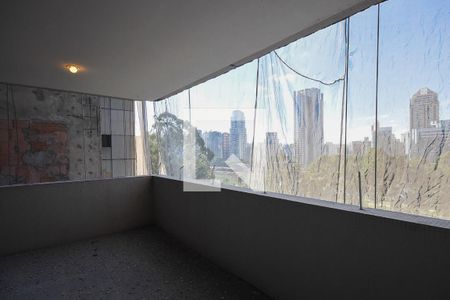 Varanda de apartamento para alugar com 3 quartos, 186m² em Real Parque, São Paulo