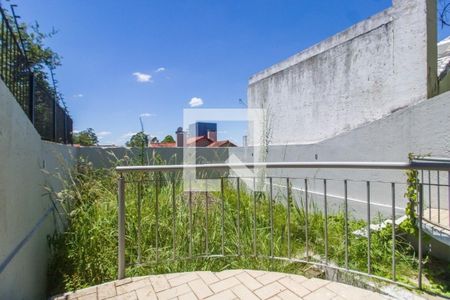 Casa à venda com 3 quartos, 300m² em Jardim Itu, Porto Alegre