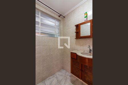 Lavabo de casa à venda com 3 quartos, 128m² em Umuarama, Osasco