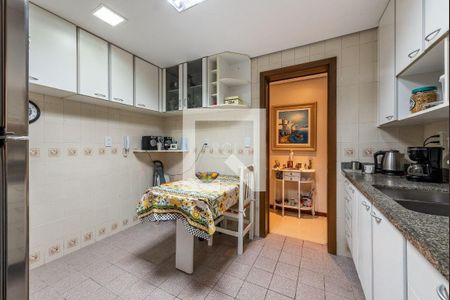 Apartamento à venda com 3 quartos, 115m² em Petrópolis, Porto Alegre