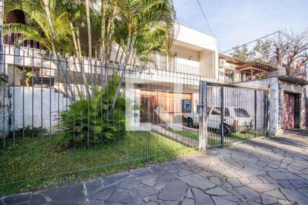 Casa à venda com 3 quartos, 251m² em Jardim Itu, Porto Alegre