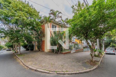 Casa à venda com 7 quartos, 312m² em Petrópolis, Porto Alegre