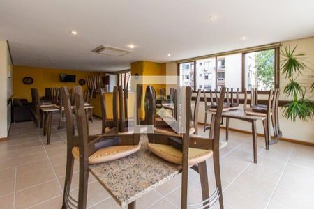 Apartamento à venda com 2 quartos, 68m² em Passo d’Areia, Porto Alegre