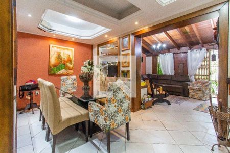 Casa à venda com 3 quartos, 120m² em Jardim Sabará, Porto Alegre