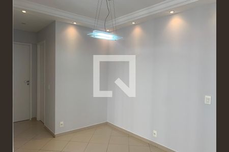 Sala de apartamento à venda com 2 quartos, 74m² em Vila das Bandeiras, Guarulhos