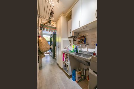 Casa de condomínio à venda com 205m², 3 quartos e 4 vagas Casa de condomínio à venda com 205m², 3 quartos e 4 vagasÁrea de Serviço