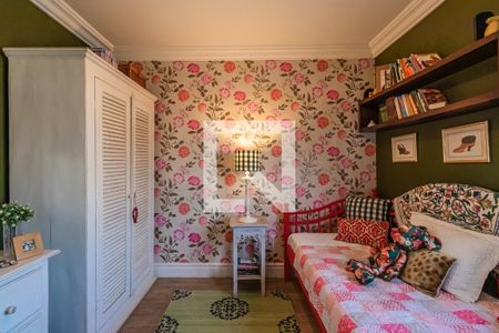 Casa de condomínio à venda com 205m², 3 quartos e 4 vagas Casa de condomínio à venda com 205m², 3 quartos e 4 vagasQuarto 1