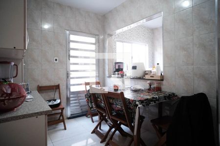 Cozinha de casa à venda com 3 quartos, 150m² em Jardim Gonzaga, São Paulo