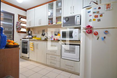 Cozinha de casa à venda com 3 quartos, 230m² em Jardim Itu, Porto Alegre
