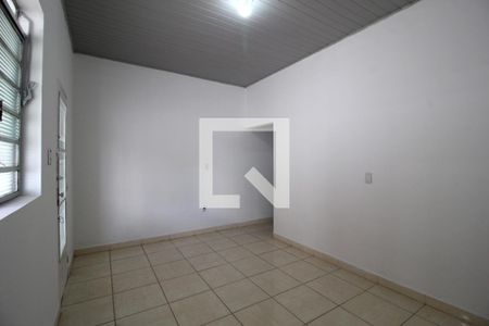 Sala de casa para alugar com 2 quartos, 180m² em Vila Hortência, Sorocaba